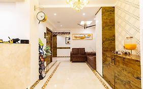 Hotel Larmont Luxury